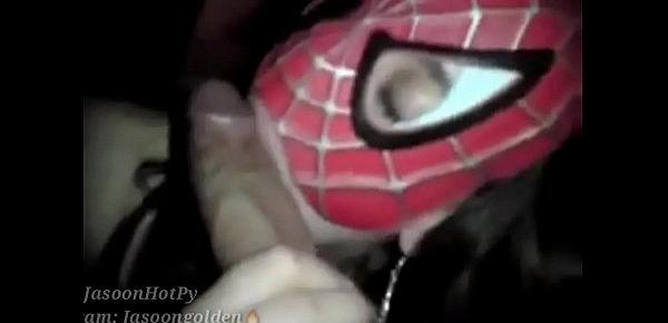  Chica araña chupa mi verga enorme